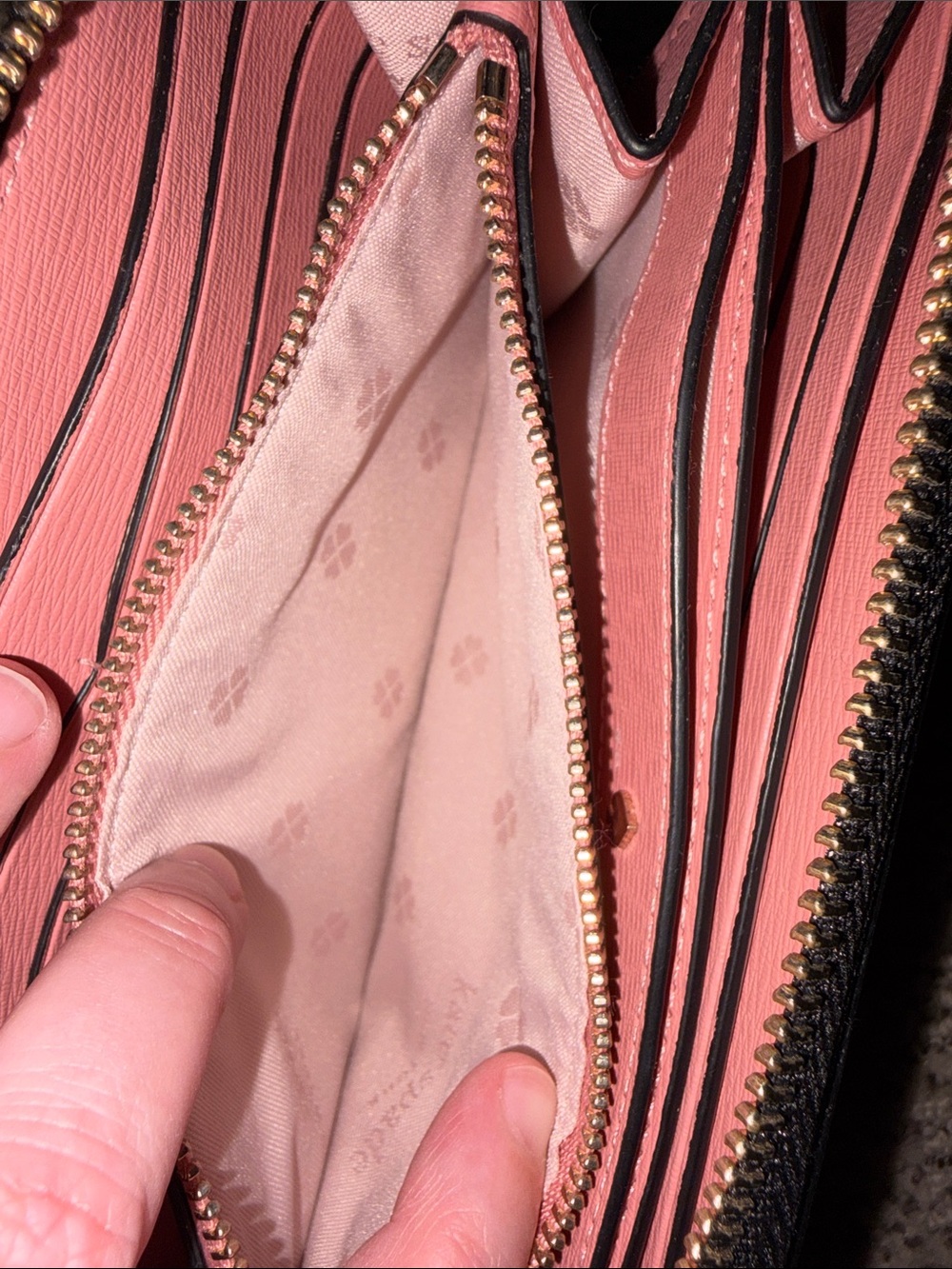 kate spade Black Pink Floral Zip-Around Wallet NWOT - Picture 12 of 14